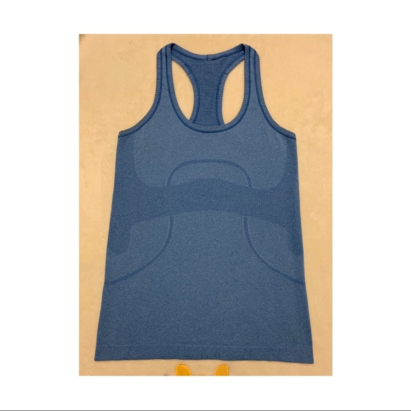 Lululemon Blue Swiftly Tech Raceback - Picture 1 of 8